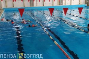 Пензенцы могут проверить здоровье и бесплатно поплавать в бассейне