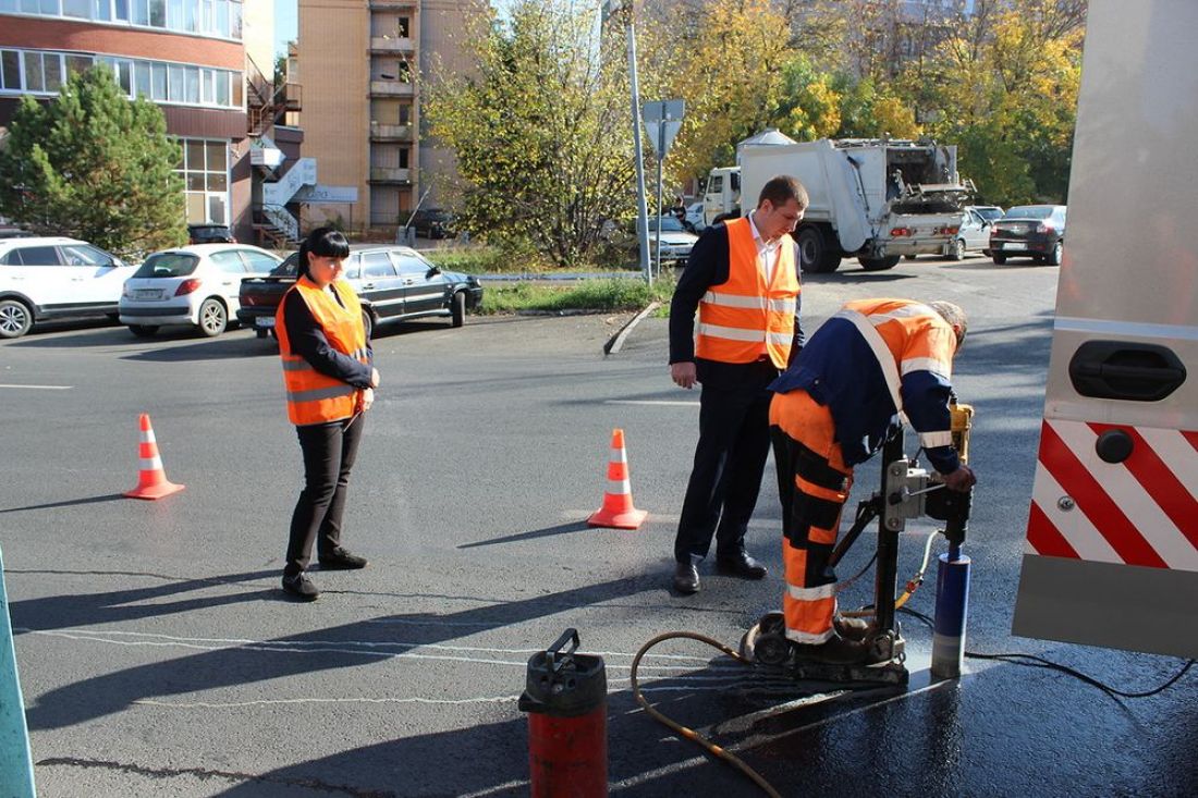 В Пензе проверили качество асфальта на улице Зои Космодемьянской