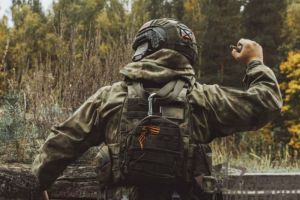Опубликованы фото тренировки пензенских росгвардейцев по метанию гранат