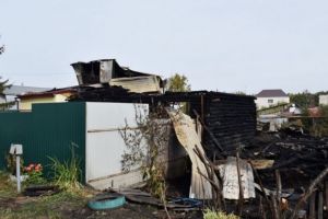 В Пензе пострадавшим при пожаре в Цыганском поселке выплатят 10 тысяч рублей