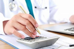 В сентябре средняя зарплата пензенских врачей превысила 73 000 рублей
