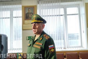 Пензенский военком Сурков успокоил родственников солдат срочной службы