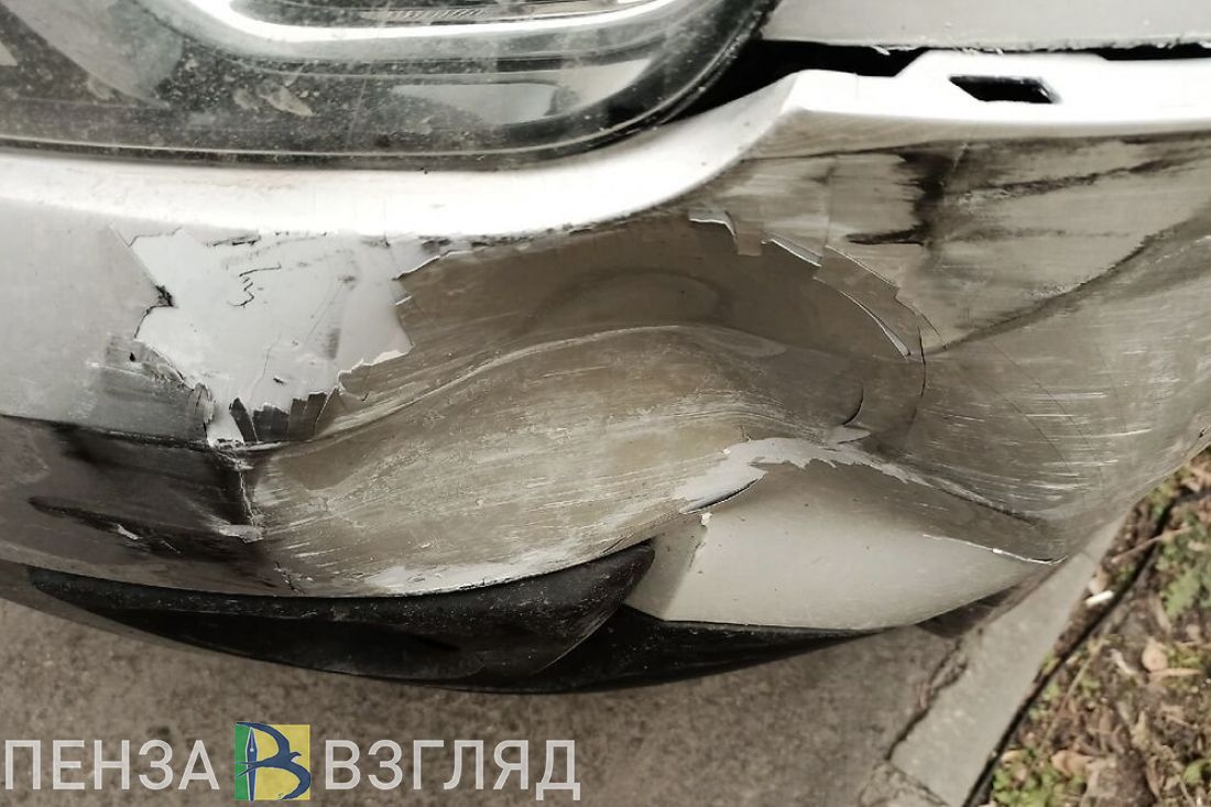 В Пензе ищут водителя, который протаранил чужой автомобиль и скрылся