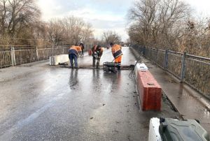 В Пензе начали ремонт деформационных швов на мосту по улице Токарной