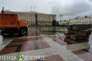 Площадь Ленина в Пензе украсят к Новому году до 15 декабря