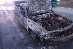 На трассе в Каменском районе сгорел автомобиль