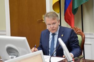 Басенко предложил расконсервировать и использовать торговый комплекс на ГПЗ