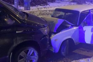 На Ладожской улице в Пензе произошла авария с четырьмя пострадавшими