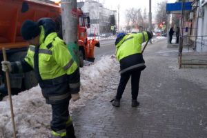 Улицы Пензы от снега очищают в круглосуточном режиме