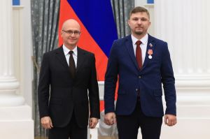 Врачу из Пензенской области в Кремле вручили медаль «Луки Крымского»