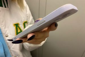 На холоде быстро разряжается телефон? Держите 5 советов, как этого избежать