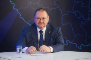 На «прямую линию» с губернатором Мельниченко поступило более 1600 вопросов