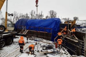 В Спасском районе продолжается реконструкция моста через безымянный ручей
