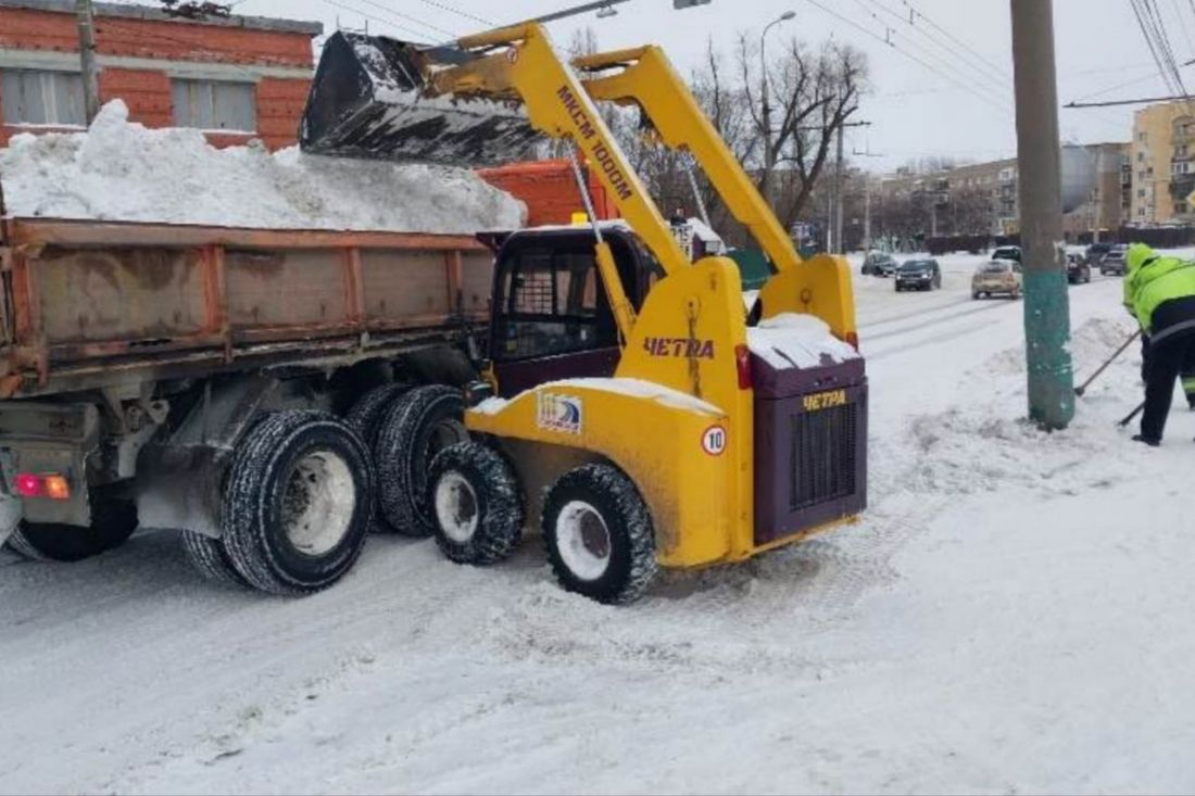 В Пензе проконтролировали уборку снега и устранение гололеда