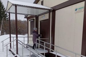 В Камешкирском районе завершили установку нового фельдшерско-акушерского пункта