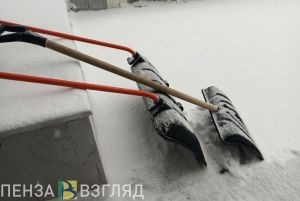 Пензенцам рассказали, куда жаловаться на гололед и неубранный снег