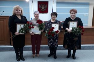 Ветеранам пензенской прокуратуры вручили награды от губернатора Мельниченко