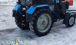 В Городищенском районе госпитализировали попавшего в аварию тракториста