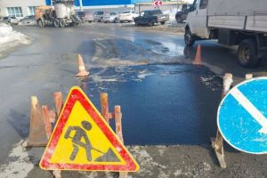 В Пензе начали ремонтировать асфальт на центральных улицах после зимы