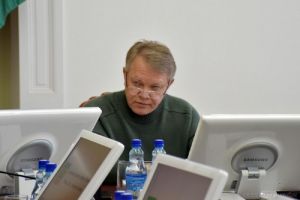 Басенко поручил привести в порядок памятники и воинские захоронения к 9 Мая