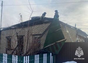 В МЧС назвали вероятную причину пожара в Белинском, где погибла пенсионерка