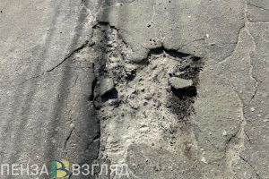 Кузнечане рассказали о проваливающихся машинах и ждут начала ремонта дорог