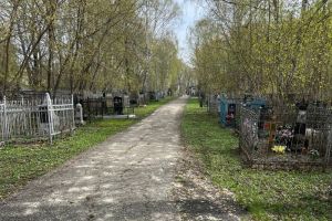 В пензенском УЖКХ объяснили, кто отвечает за порядок на кладбищах