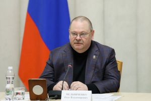 Мельниченко озвучил, сколько денег получили районные центры на ремонт дорог