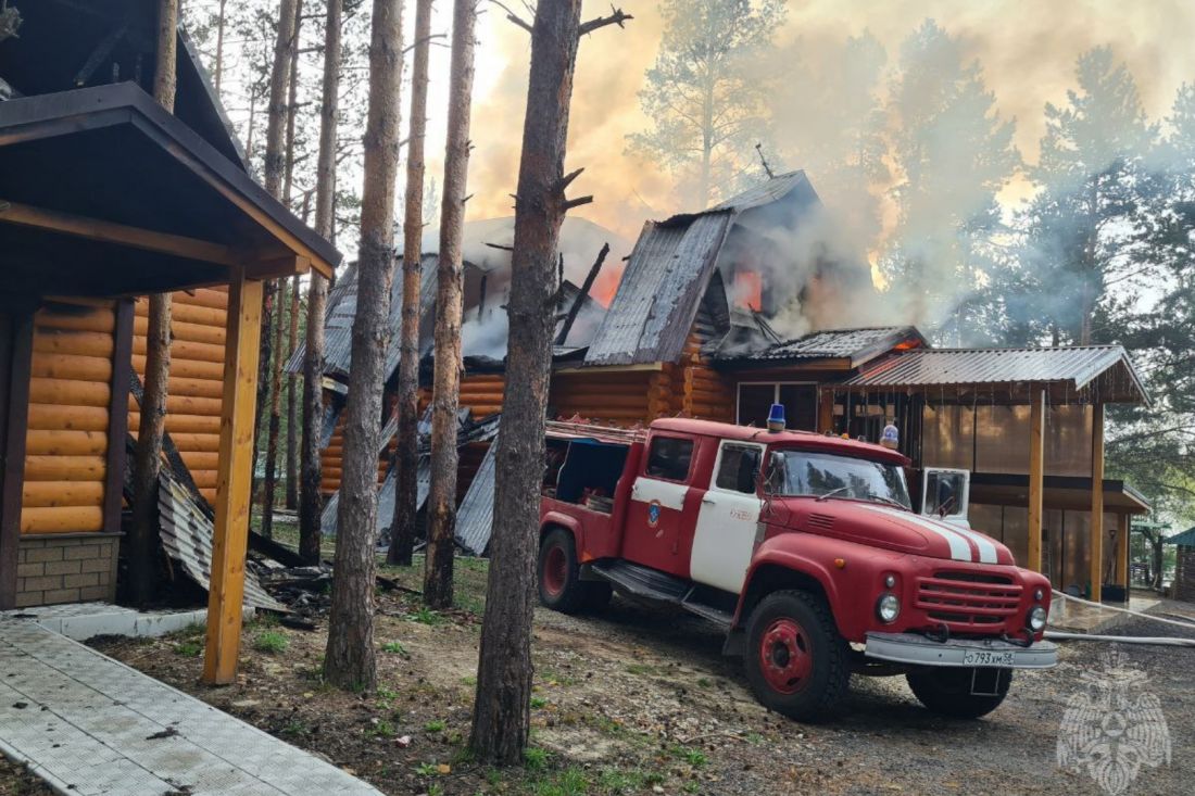 В Городищенском районе загорелся садовый дом