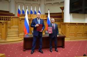 Вадим Супиков и Виктор Емельяненко подписали соглашение о взаимодействии пензенских и запорожских парламентариев
