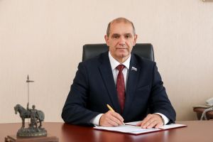 Владимир Мутовкин поздравил жителей Пензы с днем Весны и Труда