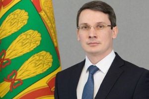 Алмаз Хакимов назвал среднюю зарплату на пензенских промышленных предприятиях