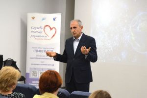 Алексей Бабаянц: «Чтобы воспитывать ребенка, нужно стать взрослым»