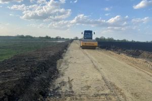 В Белинском районе строят дорогу к животноводческому комплексу