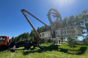 На въезде в Пензу приводят в порядок монумент «Ласточка»