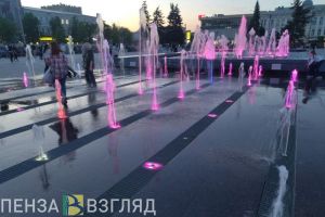 Власти Пензы намерены ограничить возможность купания в главном фонтане города