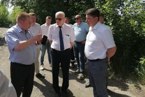 Николай Симонов оценил ход выполнения работ по расчистке пруда у 6 горбольницы