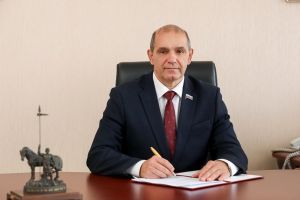 Владимир Мутовкин поздравил пензенцев с Днем медицинского работника