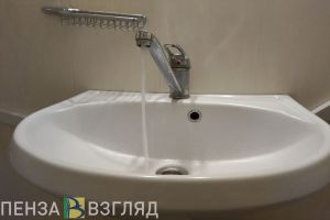 В Тамалинском районе чиновники и жители дискутируют о цвете питьевой воды