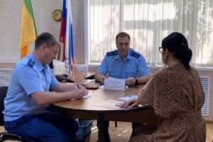 В Спасском районе зампрокурору Пензенской области жаловались на темноту и дороги