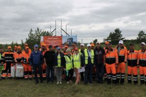 В Пензенской области назвали лучшего машиниста асфальтоукладчика