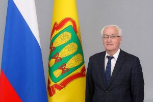 Николаю Симонову вручили удостоверение почетного гражданина Пензы