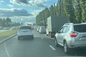 Пензенцы стоят в пробках из-за полосы для транспорта от «Глобуса» до «Коллажа»