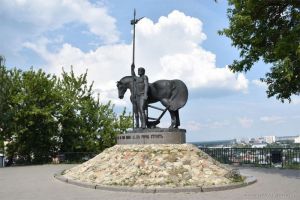 В Пензе благоустроят территорию около памятника Первопоселенцу