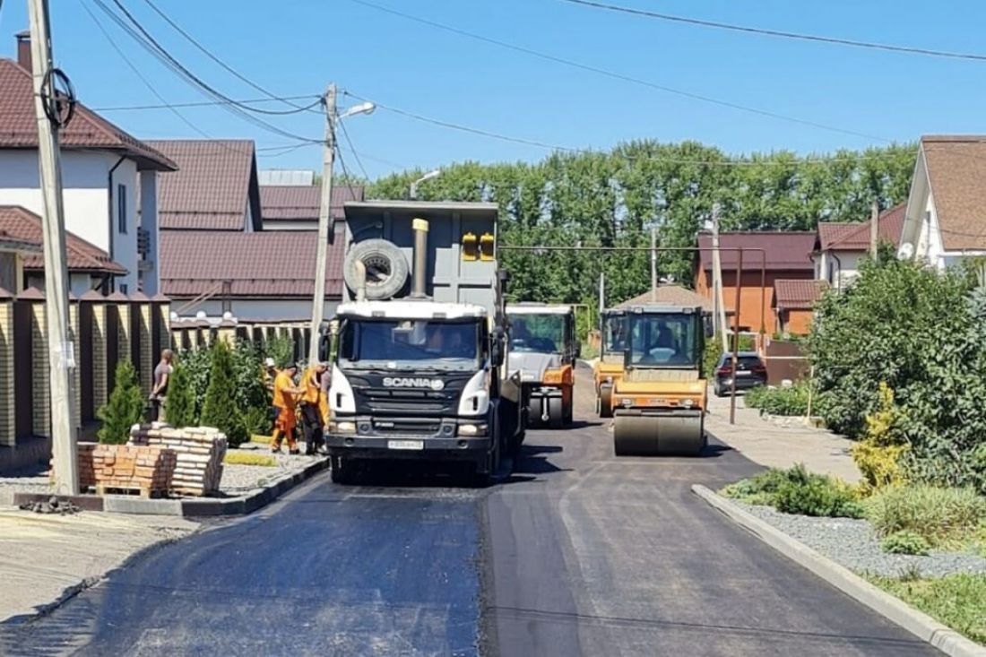 В Пензе на улице Радужной завершают ремонт дорожного полотна