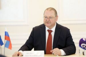 Мельниченко поздравил пензенцев с Днем семьи, любви и верности