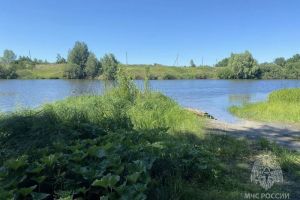 На пруду в селе Кузнецкого района утонул подросток