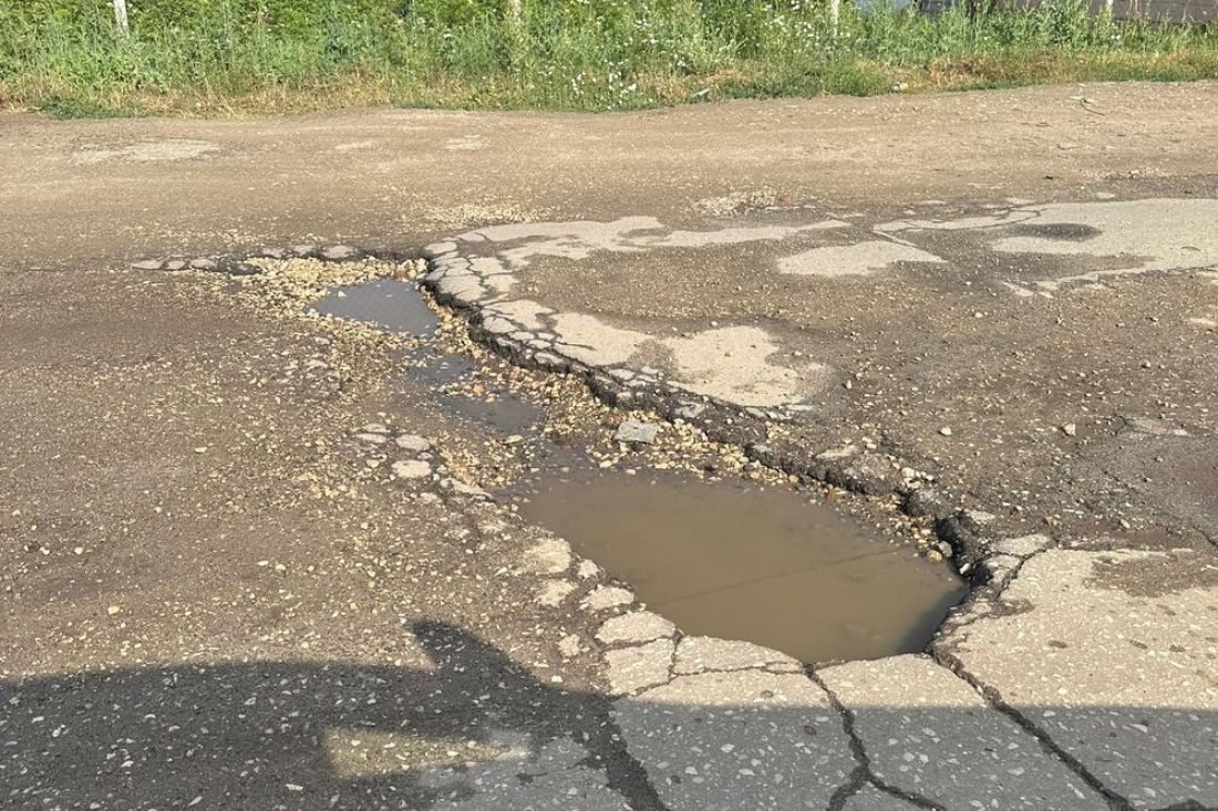 В Кузнецком районе подумают, стоит ли ремонтировать плохие дороги в Поселках