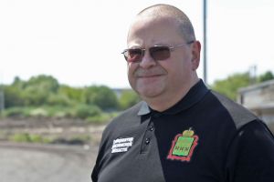 Губернатор Олег Мельниченко посетил новый асфальтобетонный завод