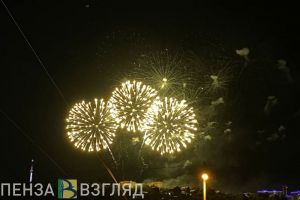 На фестивале «Огни Спутника» покажут фаер-шоу и выступит «Кар-мэн»: афиша (0+)